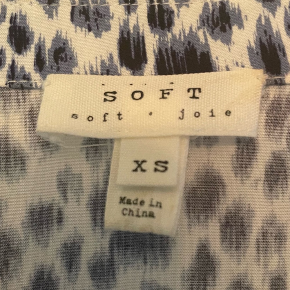 Soft Joie Blouse Top - Picture 3 of 7